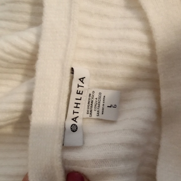 Athleta Cream Crew Neck Sweater Soft Knit Minimalist Design Merino Size Large - Picture 5 of 10